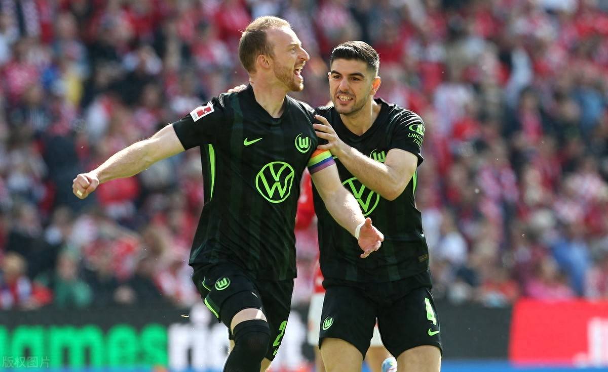 沃尔夫斯堡迎战汉堡，争夺欧战资格