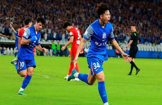 包含申花客场爆冷逆转，广州恒大遗憾未能阻挡的词条