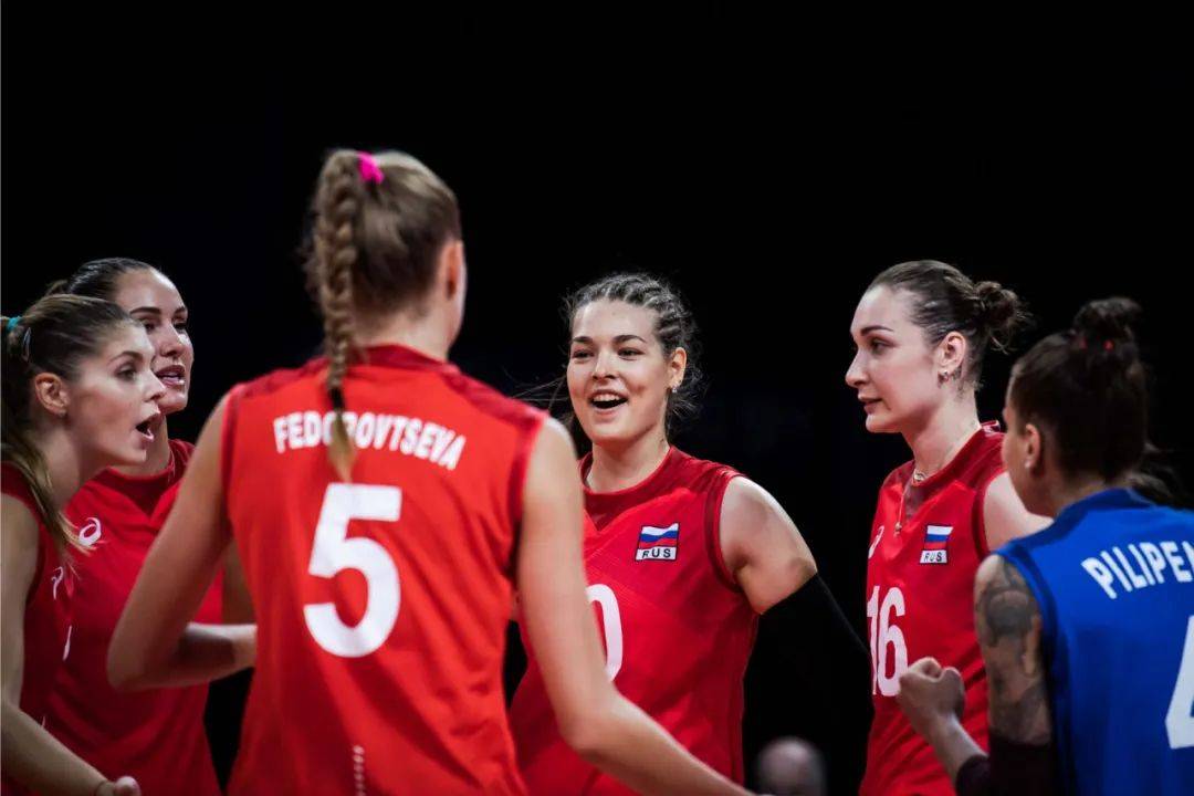 俄罗斯队雄心勃勃晋级国际足球赛八强的简单介绍