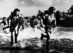 卡昂与兰斯交锋争夺胜利的激烈对抗 卡昂与兰斯交锋争夺胜利的激烈对抗