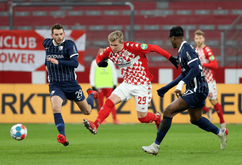 包含沃尔夫斯堡击败对手取得三连胜的词条 包含沃尔夫斯堡击败对手取得三连胜的词条