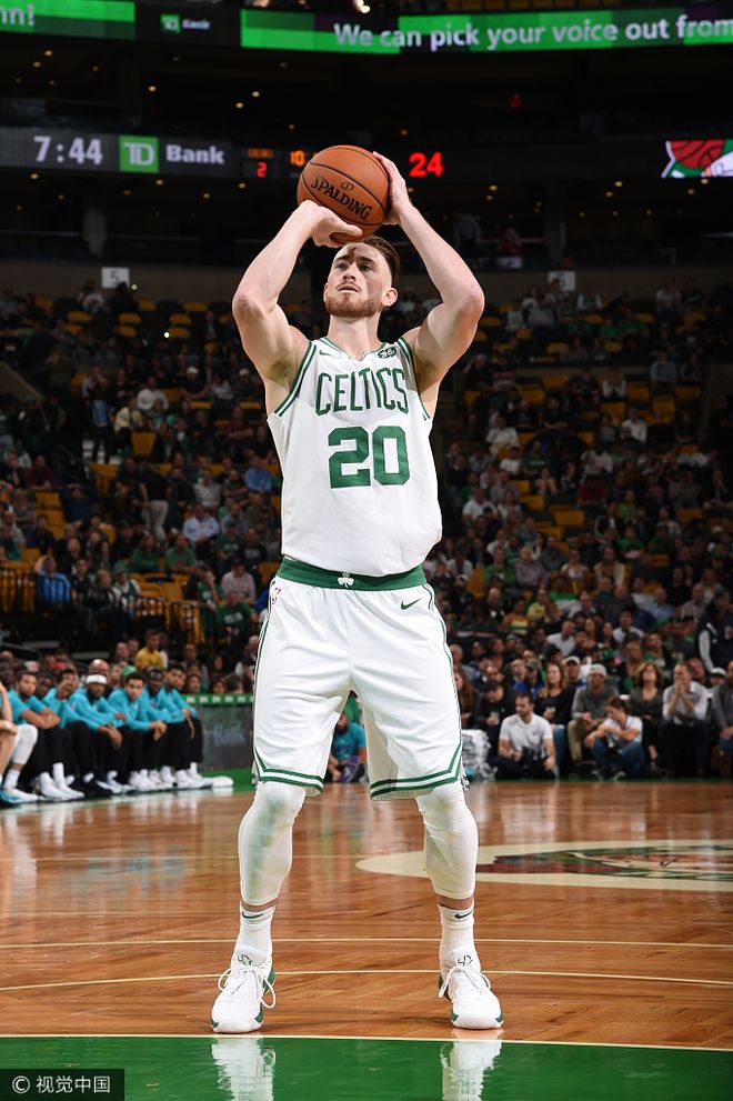 勇士逆转黄蜂,厄文砍下29分 勇士逆转黄蜂,厄文砍下29分