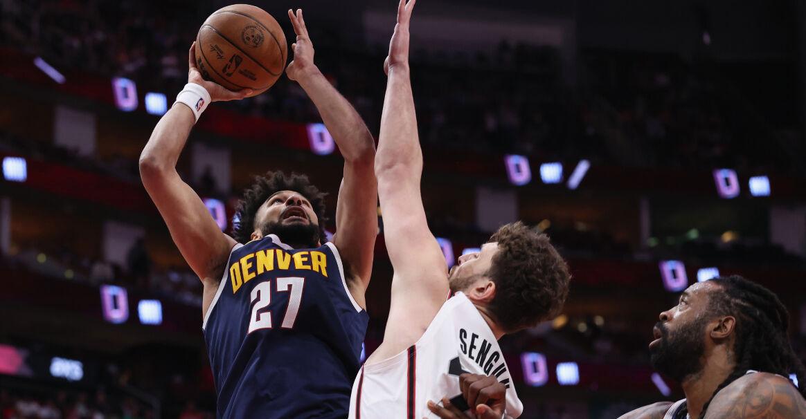 火箭客场险胜掘金,晋级形势依然乐观 火箭客场险胜掘金,晋级形势依然乐观