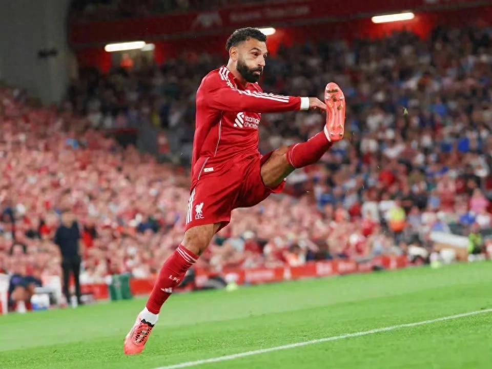 包含利物浦2-0切尔西！英超双雄激战，红军晋级欧冠半决赛的词条